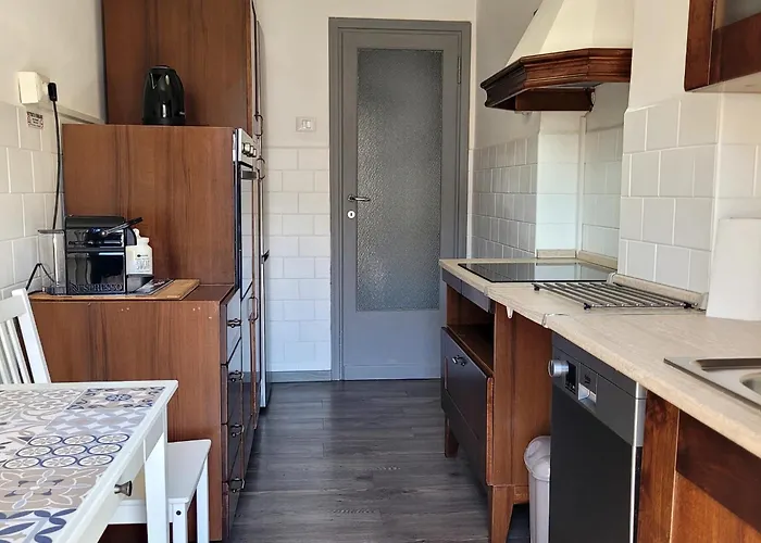 Apartamento Gentile's House - Metro A A 50m Diretta Per Il Centro Wifi Ultrafibra & Smart Working
